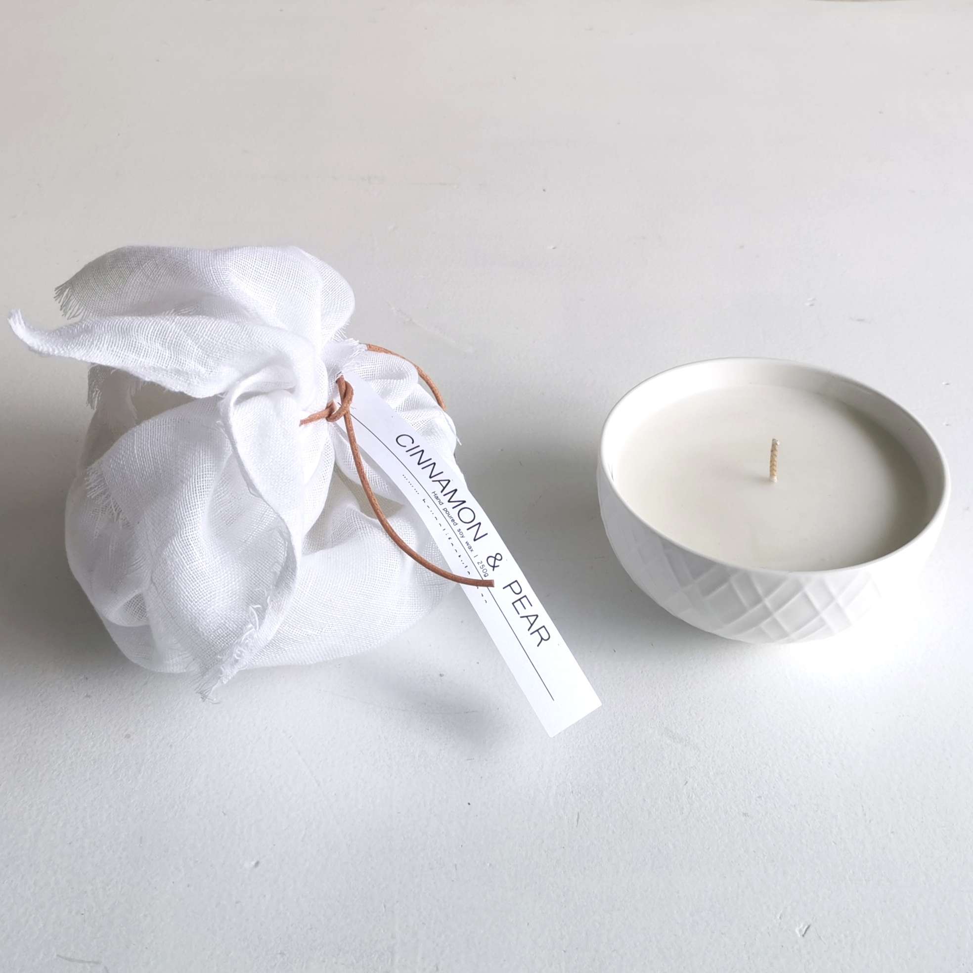 Hand poured candle in bowl Hand poured candle in bowl - Image 3