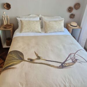 Bed throw - ROOTED