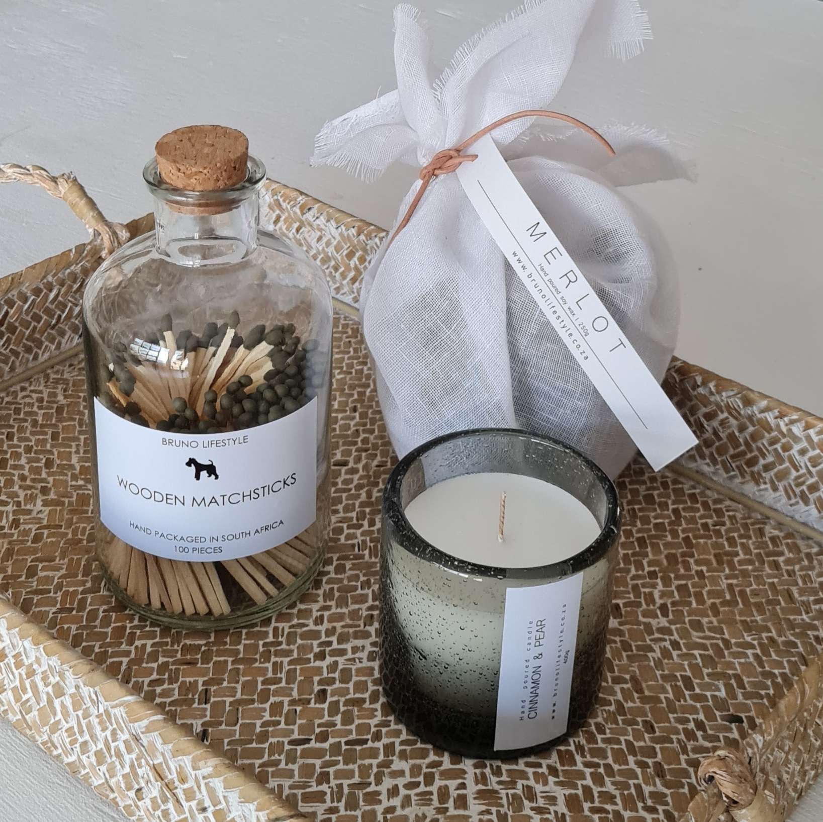 Hand poured scented candle Hand poured scented candle - Image 2