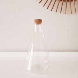 Lab flask decanter