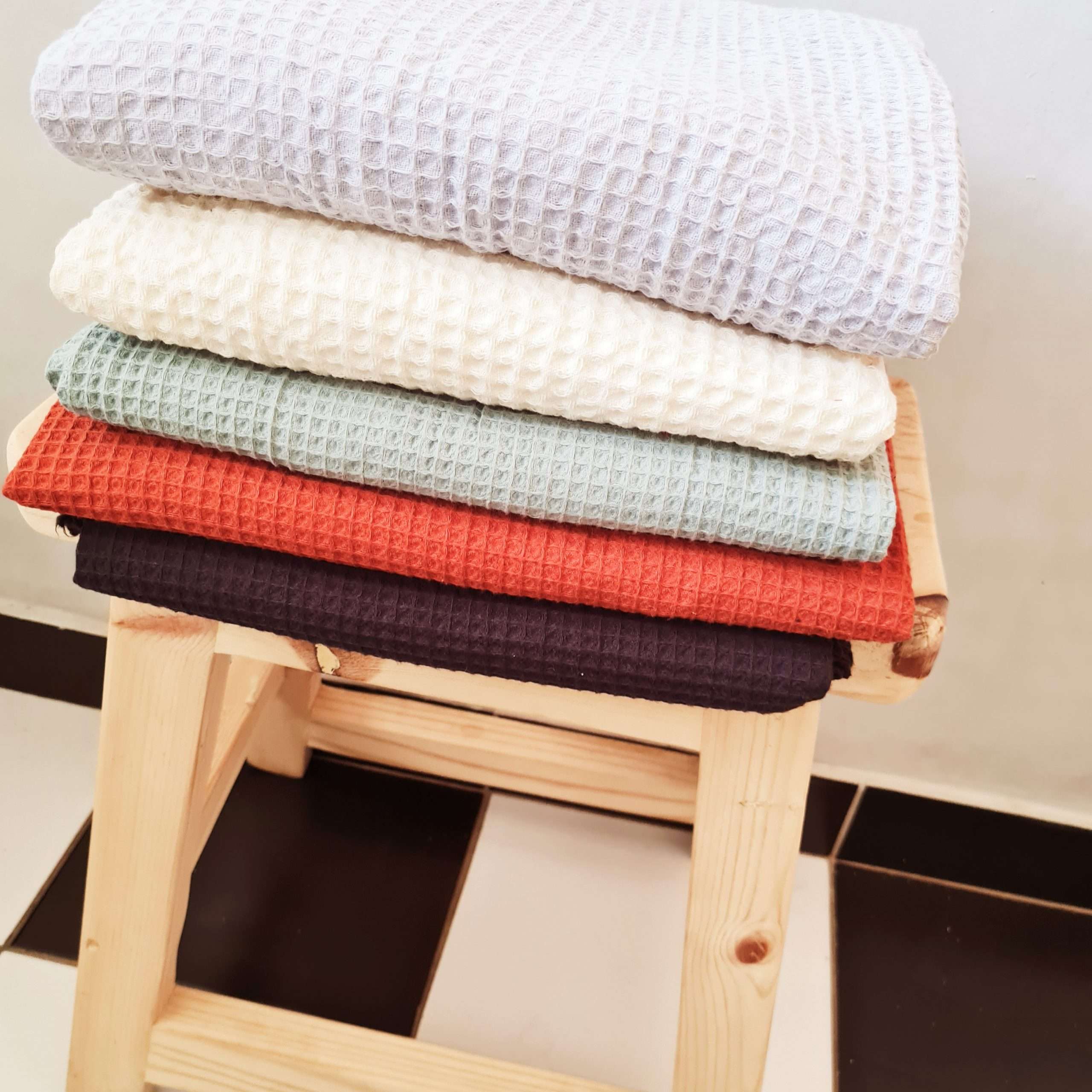 100% Cotton waffle weave towels EARTHY RANGE 100% Cotton waffle weave towels EARTHY RANGE - Image 2