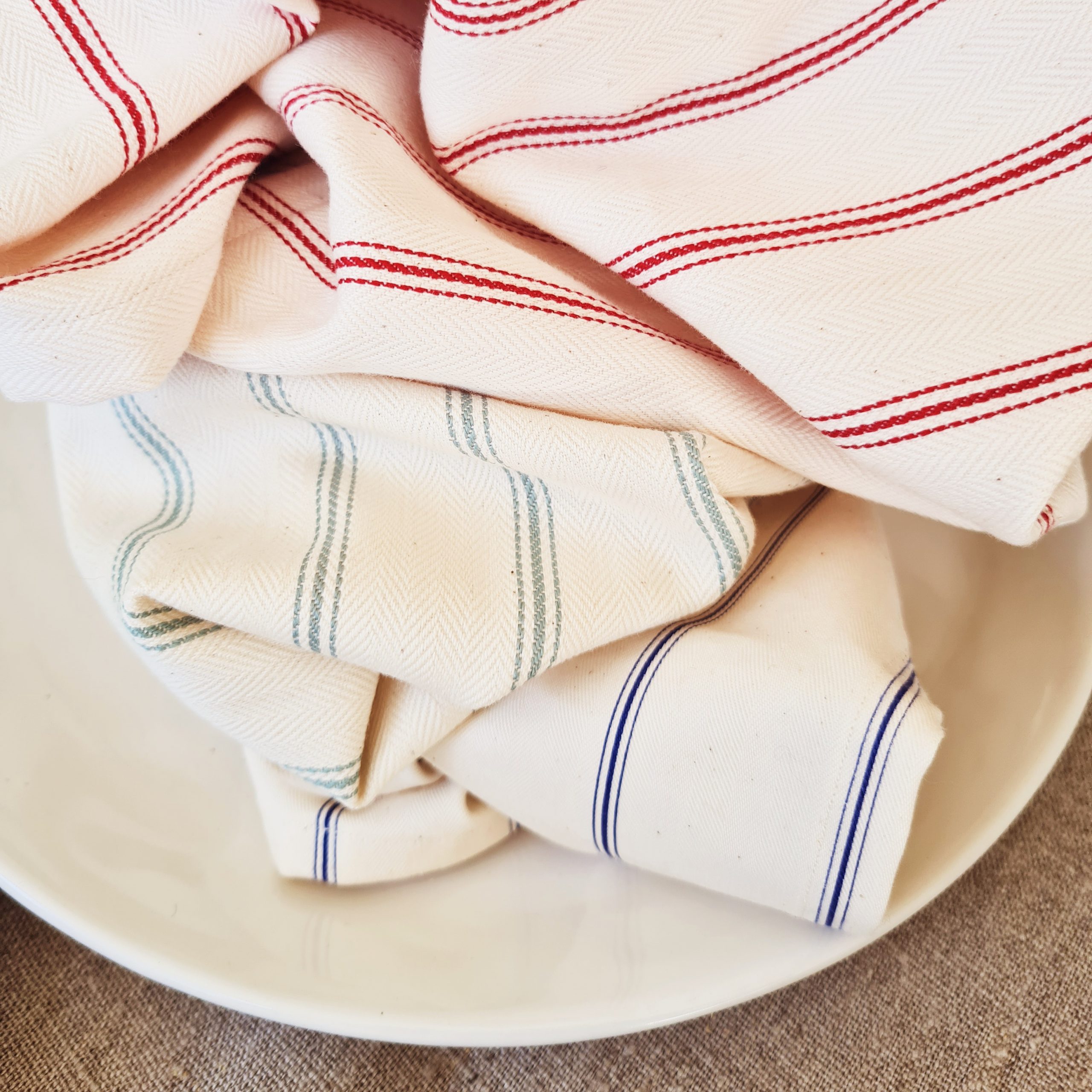 Cotton ticking serviettes - set of 4 VARIOUS COLOURS Cotton ticking serviettes - set of 4 VARIOUS COLOURS - Image 2