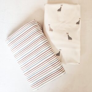 Giraffe & stripes baby swaddle blanket set