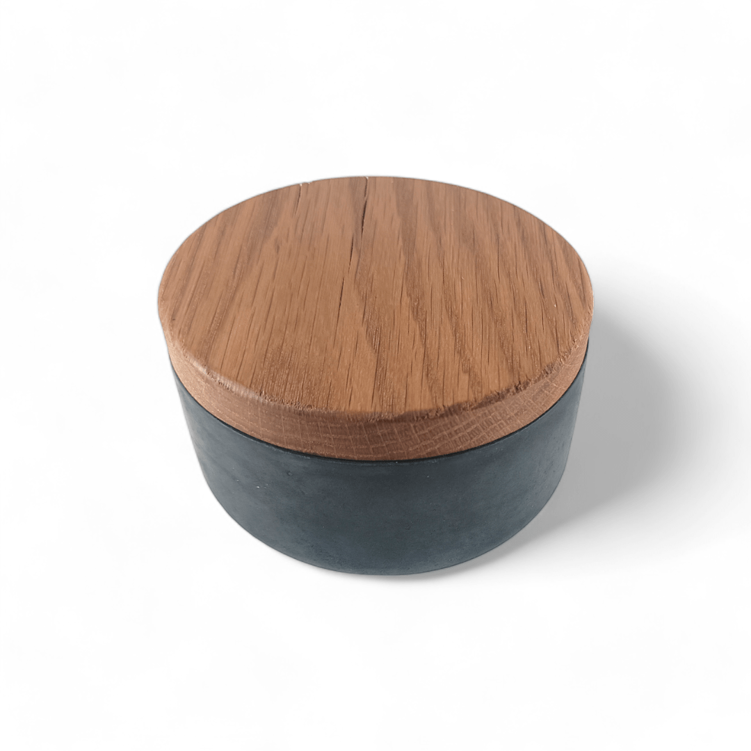 Modern Eco-Resin Bowl with Oak Wooden Lid Modern Eco-Resin Bowl with Oak Wooden Lid - Image 3