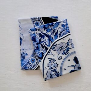 Delft design tea towel set