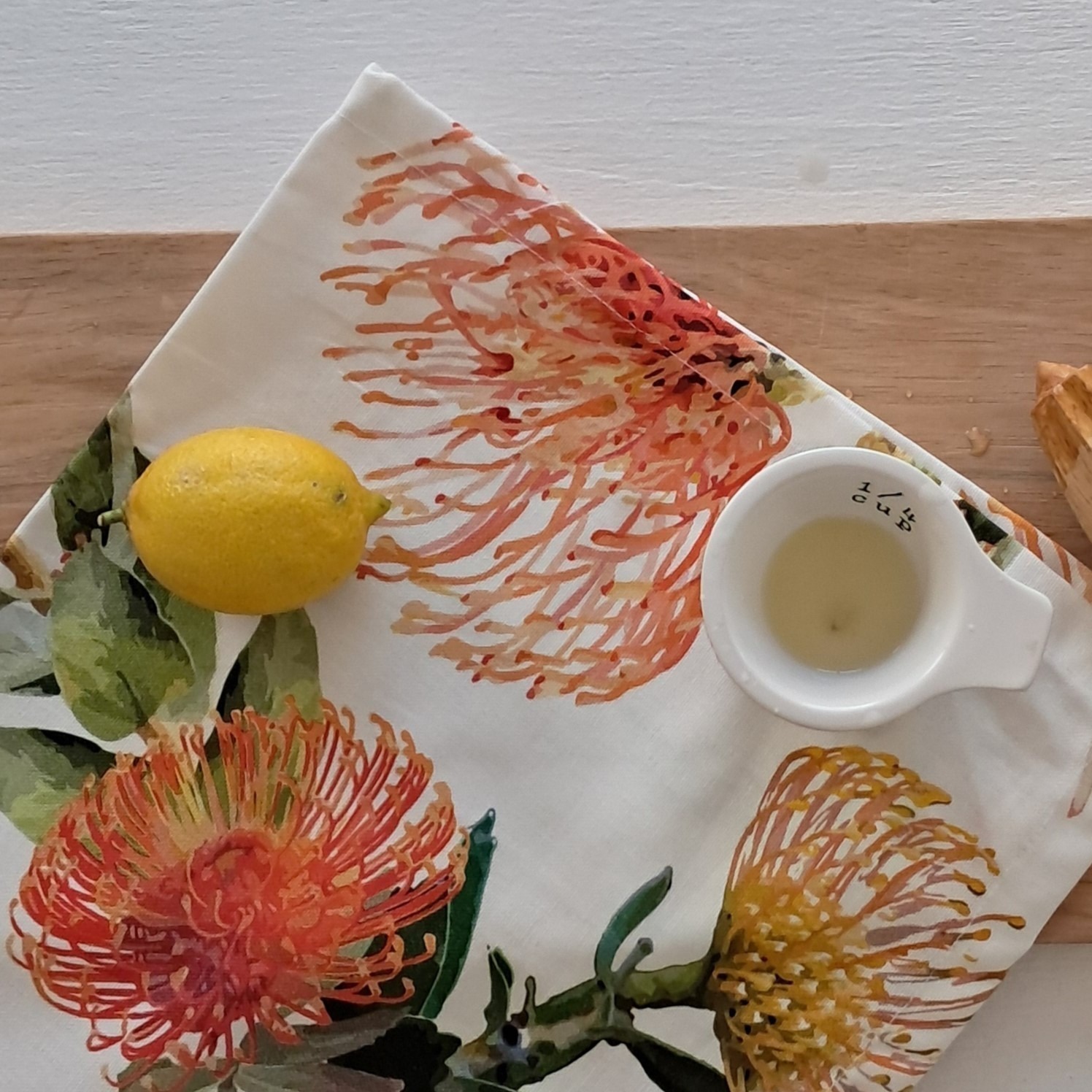 Aloes & Pincushions Tea towel set Aloes & Pincushions Tea towel set - Image 2